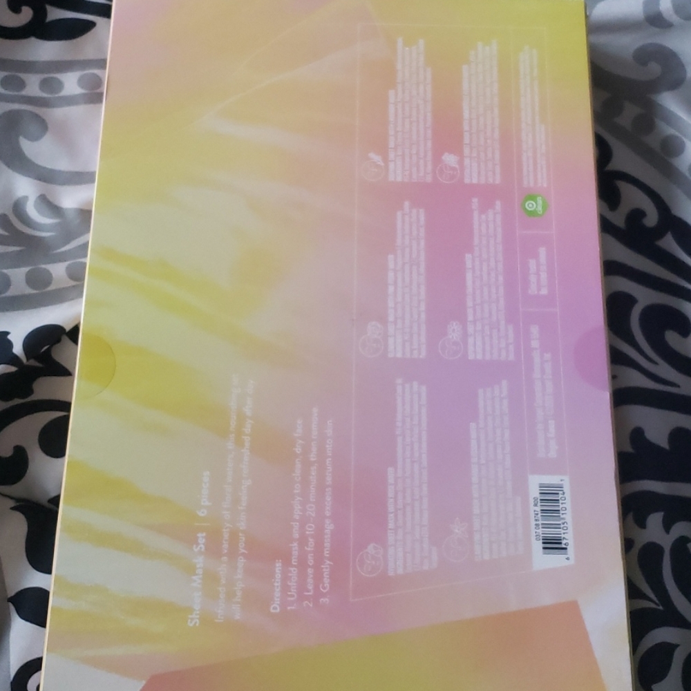 Face Mask Set - Picture 3 of 3